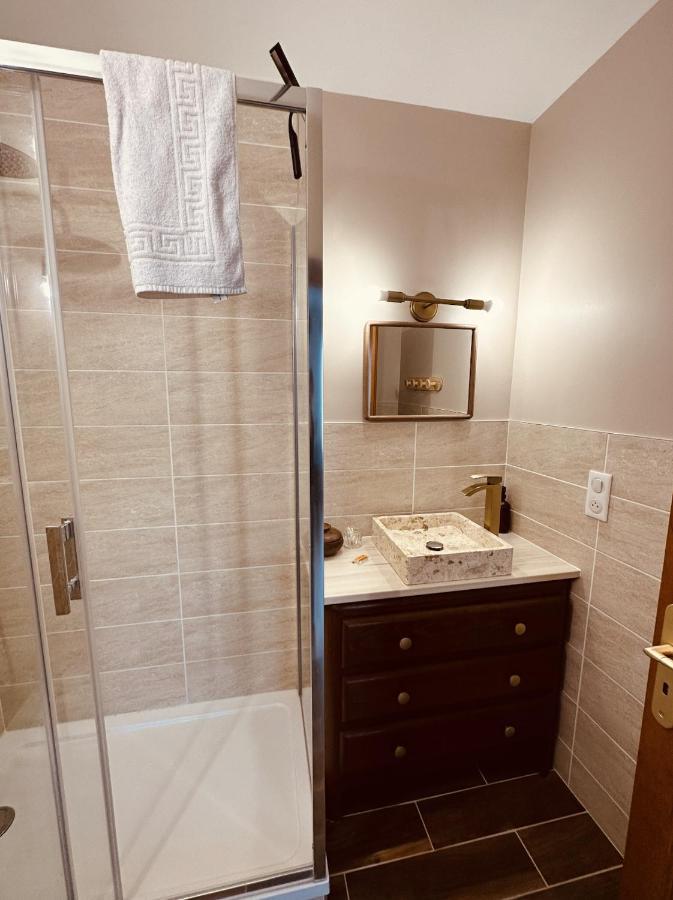 Studio 2 Du Spa Celinie Warcq 외부 사진